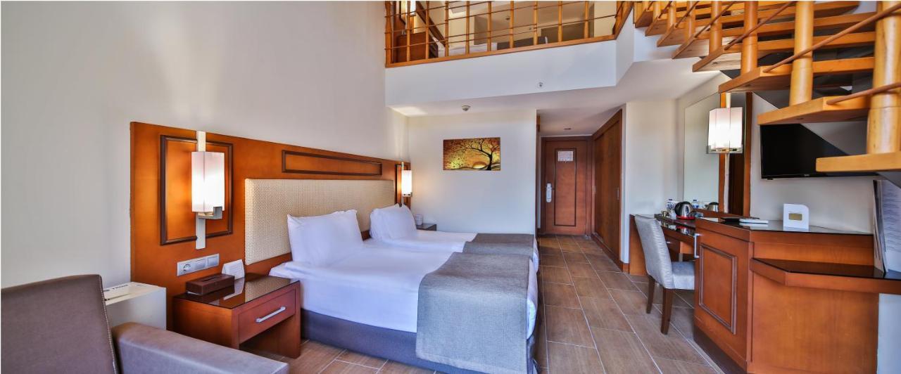 Crystal Prestige Elite Hotel Kemer Exterior photo